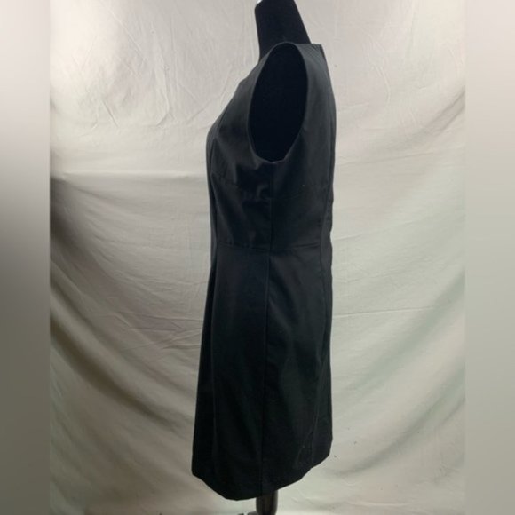 Black Sleeveless  Dress - Picture 2 of 4